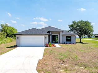 593 Morningmist Ln, Lehigh Acres, FL 33974