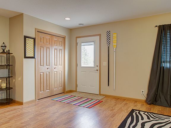 5th image of 261 Butterworth St APT 2