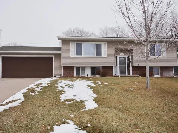 4407 E Ave, Kearney, NE 68847