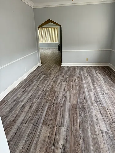 10053 S Forest Ave #3 Photo 1