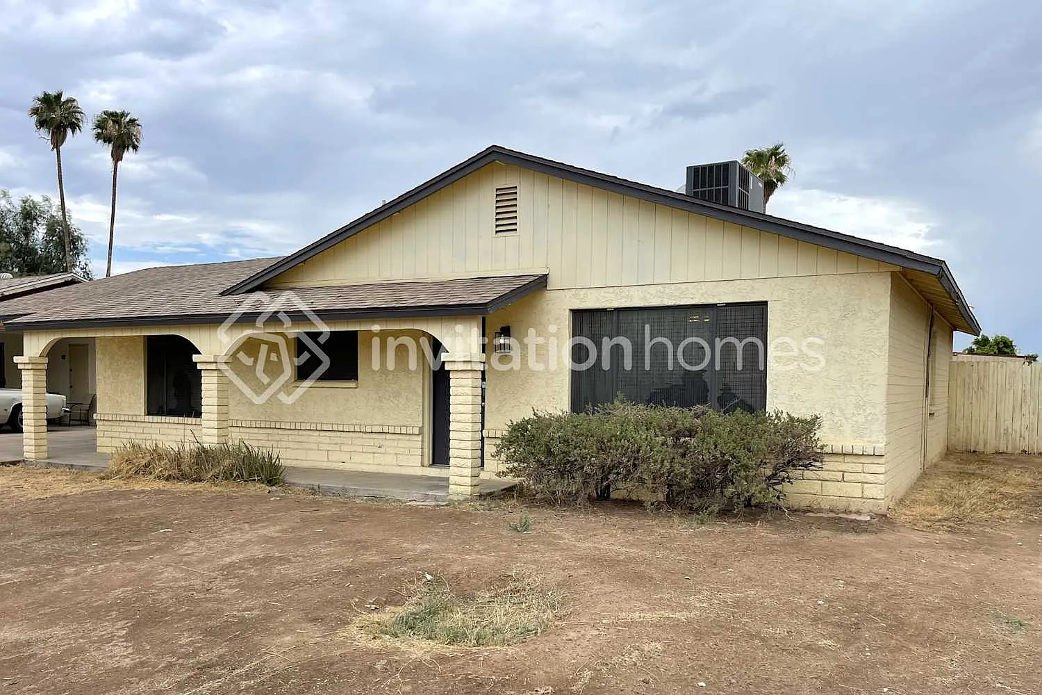 2211 N 54Th Lane Phoenix, AZ 85035 — Photo 1