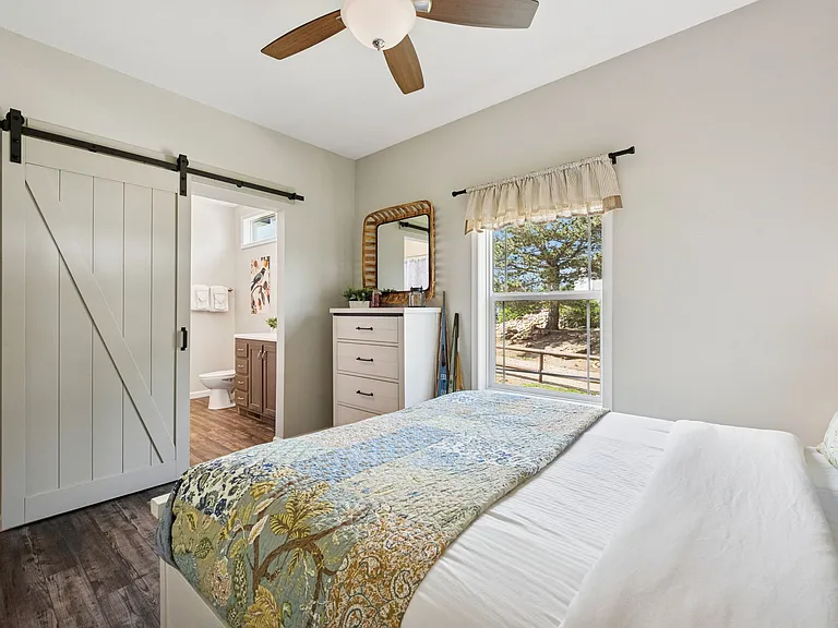 8466 Golden Fields Ln #B — Photo 6