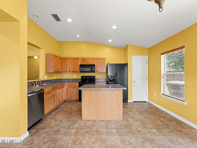 11509 Brian Lakes Dr — Photo 9