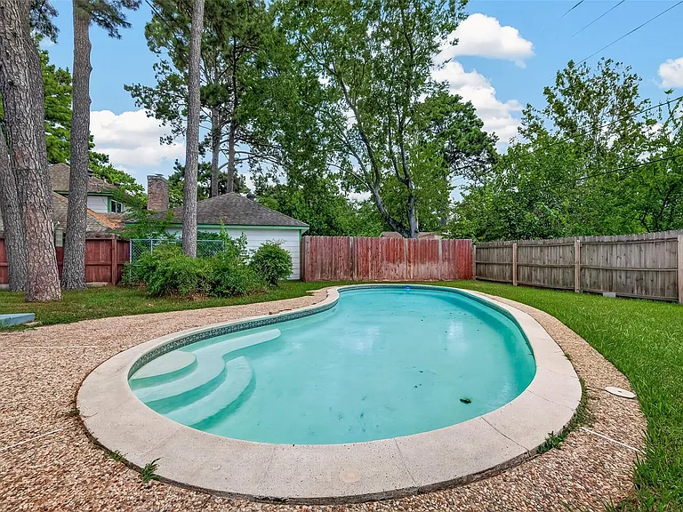 10011 Pine Pass Dr — Photo 22