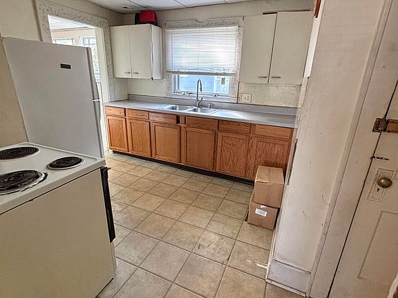 4th image of 203 S Homer St #203HOMB
