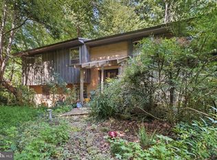 4904 Woodsy Way, Temple Hills, MD 20748