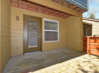 5390 Lakeview Blvd #A1, Lake Oswego, OR 97035
