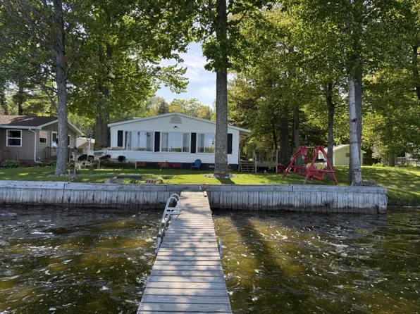 4141 Buena Vista Dr, Greenbush, MI 48738