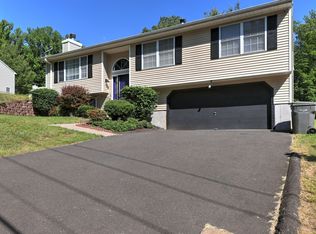 167 Osborn Rd, Naugatuck, CT 06770