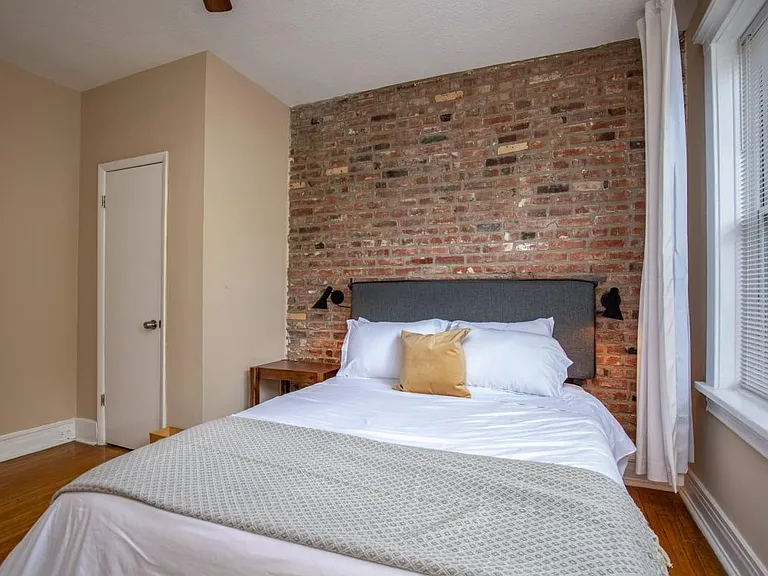 Lyndon Apartment — Photo 14