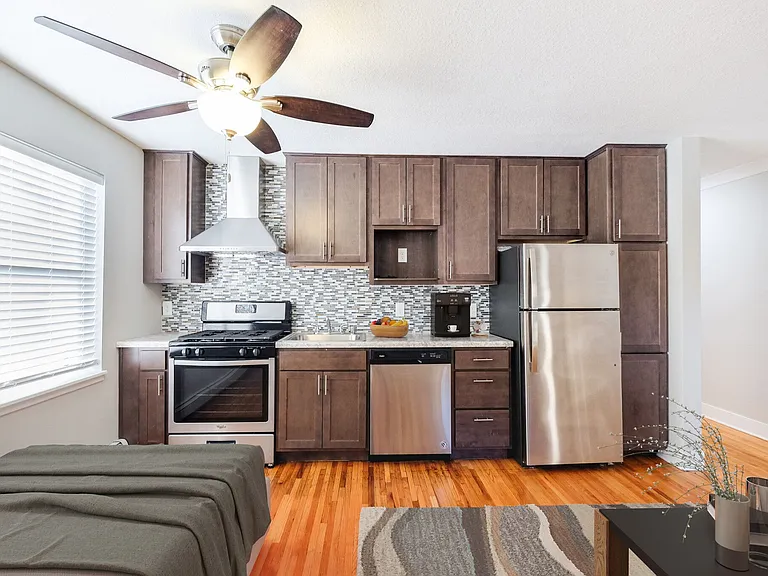 YG Flats — Photo 15