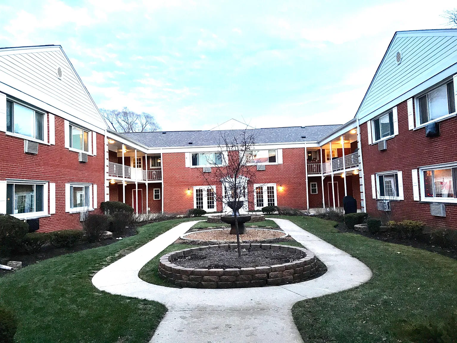 2 bed, 900 sqft, $1,850 — Photo 3