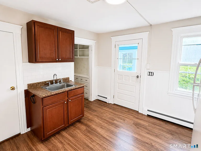 171 Culvert St #1 — Photo 4