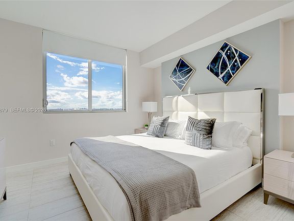 3rd image of 3900 Biscayne Blvd Unit S-902