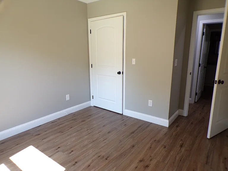 533 Anton St — Photo 12