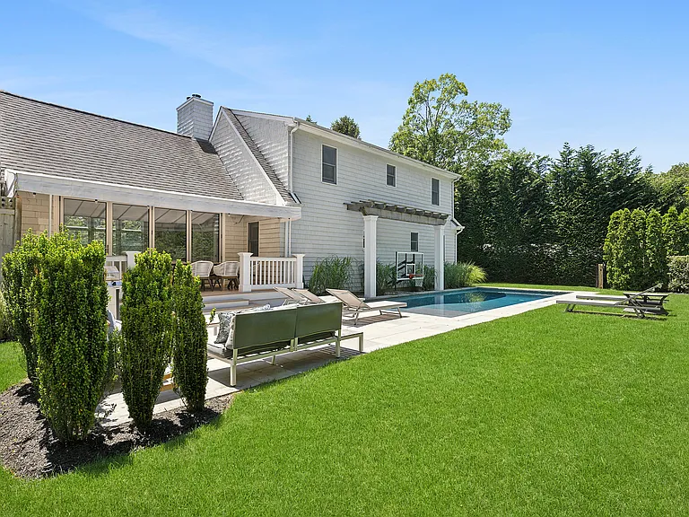 31 Highland Rd — Photo 17