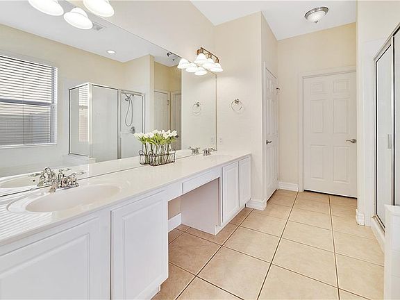 3rd image of 14947 Golden Isle Blvd