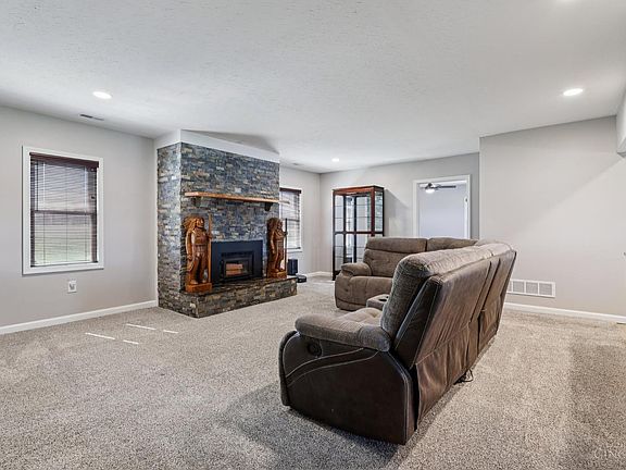 39th image of this home