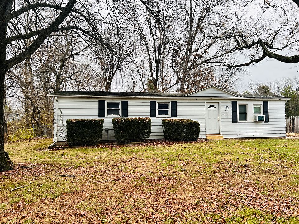 1st image of 622 E Campus Dr