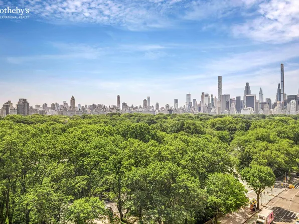 225 Central Park West 1101 image 12 of 12