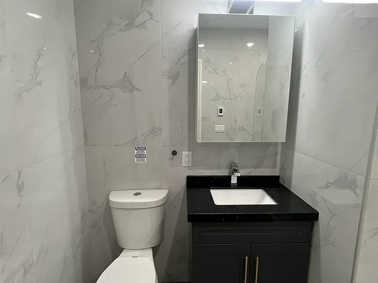 211 Baldwin Ave #207 — Photo 11