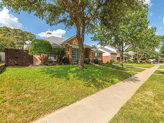 2nd image of 8317 Shady Oaks Dr