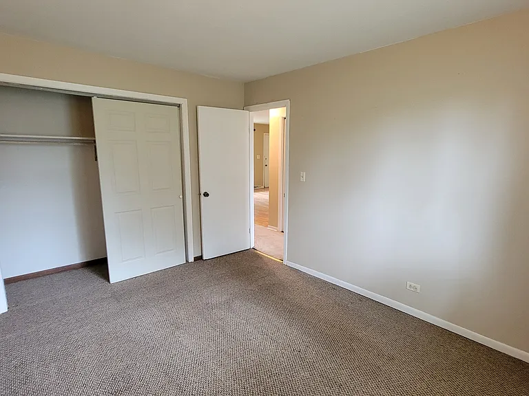 1512 Johnson St — Photo 8