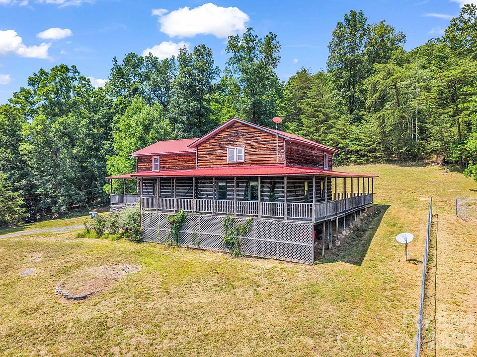 43rd image of 156 Carpenters Knob Dr