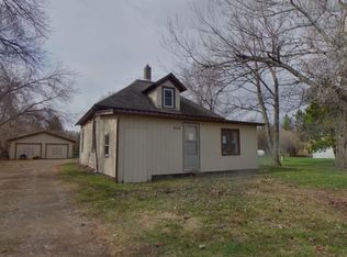 466 Cottage St, Hazelton, ND 58544