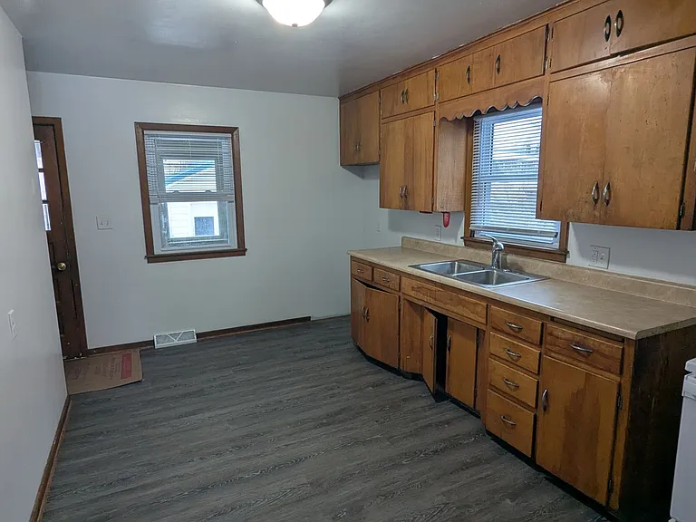 1308 Vermont St — Photo 25