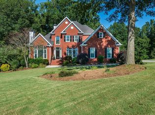 392 Reece Dr, Hoschton, GA 30548