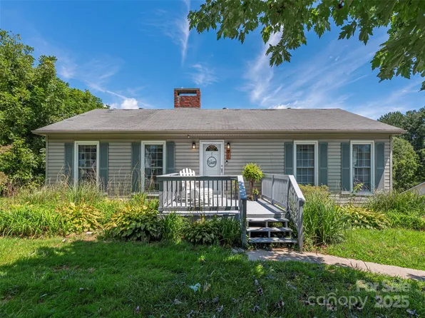 91 Star Ridge Rd, Canton, NC 28716
