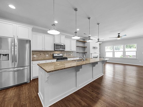3rd image of 103 Florence Pl
