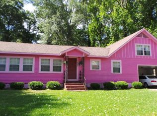 704 W 21st St, Laurel, MS 39440