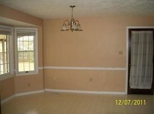 1600 S Houston Lake Rd, Kathleen, GA 31047