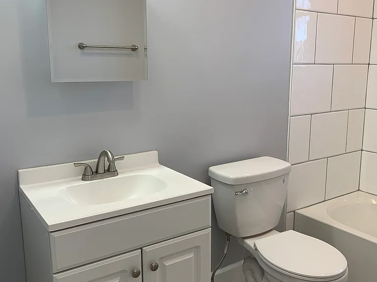 131 Lander St #2 — Photo 7