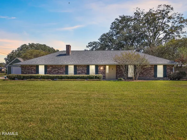 2036 Gerard St, Saint Martinville, LA 70582