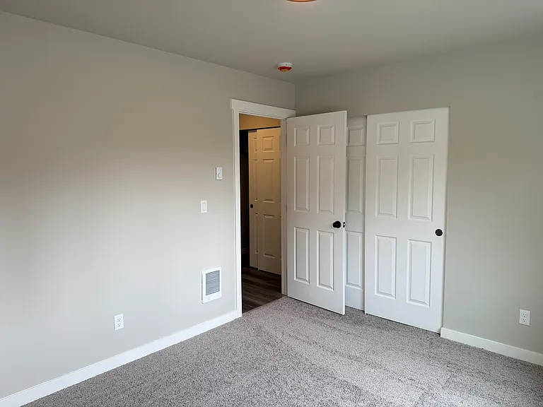 4937 Sleater Kinney Rd NE — Photo 10