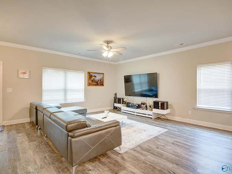 159 Grey Fawn Trl — Photo 6