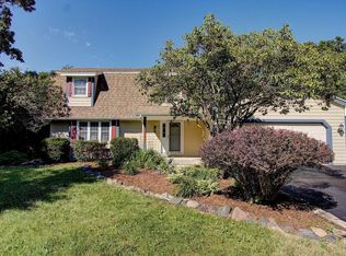 226 N Taliesin Rd, Wales, WI 53183