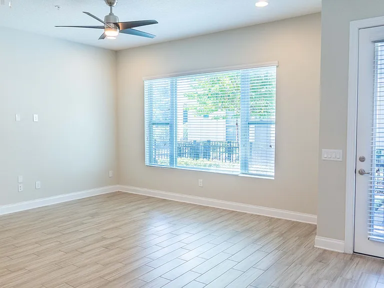 1011 Lychee Ct — Photo 46