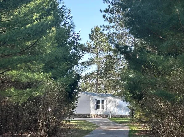 W3331 County Rd S, Wautoma, WI 54982