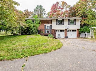 486 Engle Rd, Industry, PA 15052