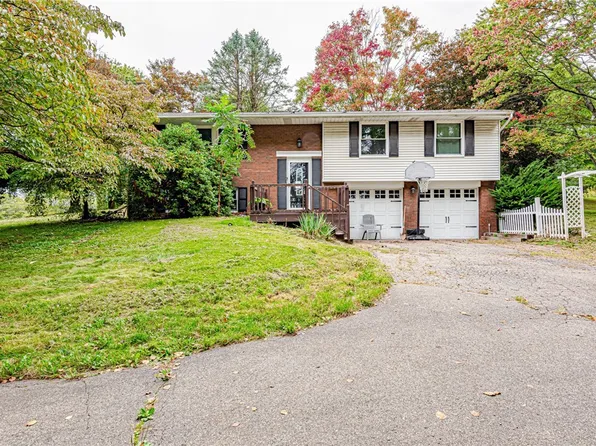 486 Engle Rd, Industry, PA 15052