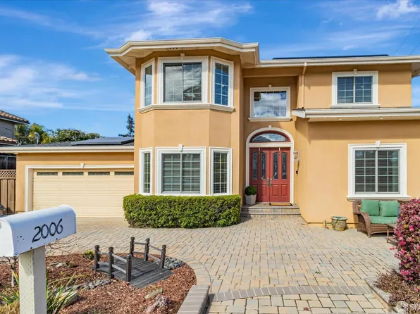 2006 Hull Ave, Redwood City, CA 94061