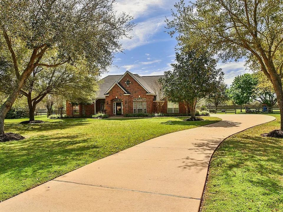 4426 Thaddeus Ct