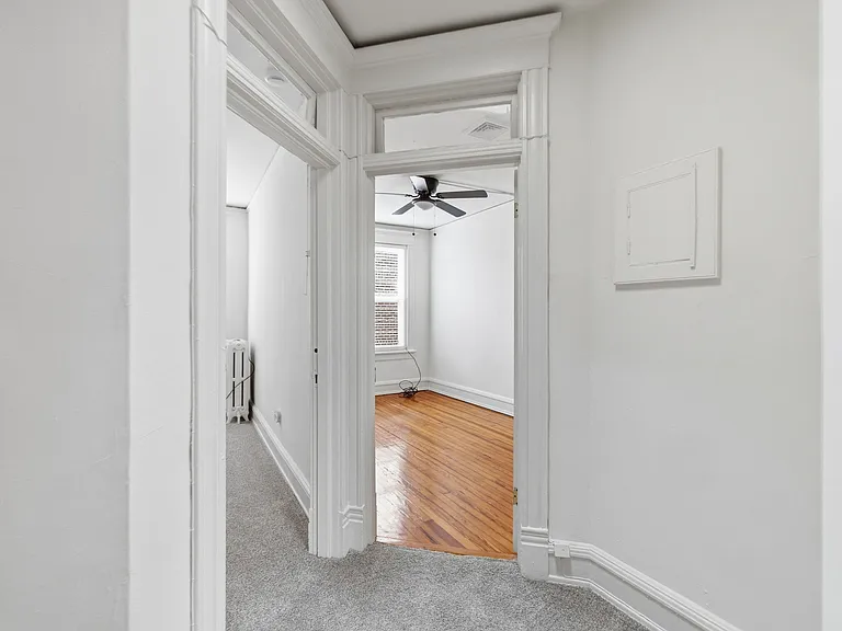 2425 W Main St — Photo 16