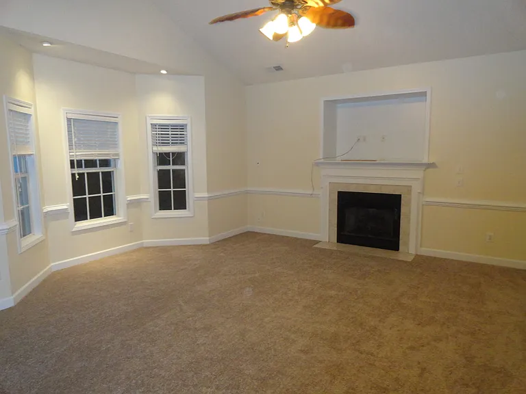 1107 Thistle Gold Dr — Photo 7