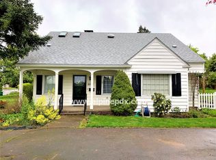 6004 SW 45th Ave UNIT A, Portland, OR 97221