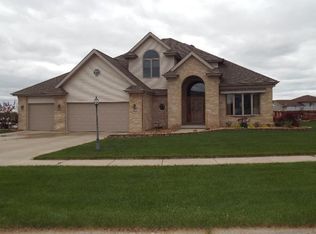 9216 Bryan, crown point, IN 46307